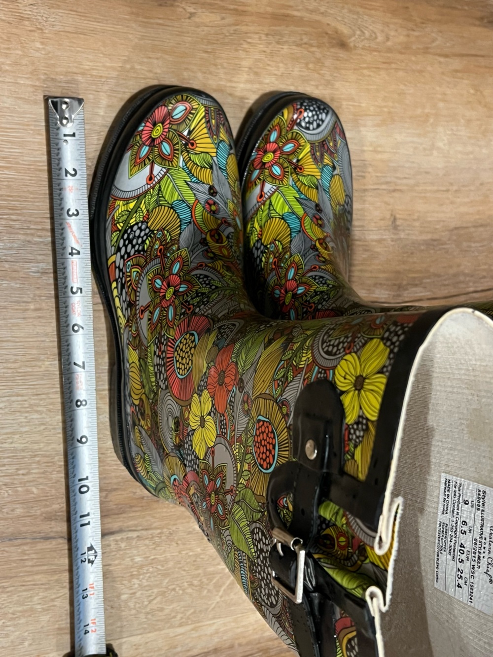 Western Chief | Women’s Floral Rain Boots in Black & Lime Green Multi Color Sz 9 - Picture 12 of 15